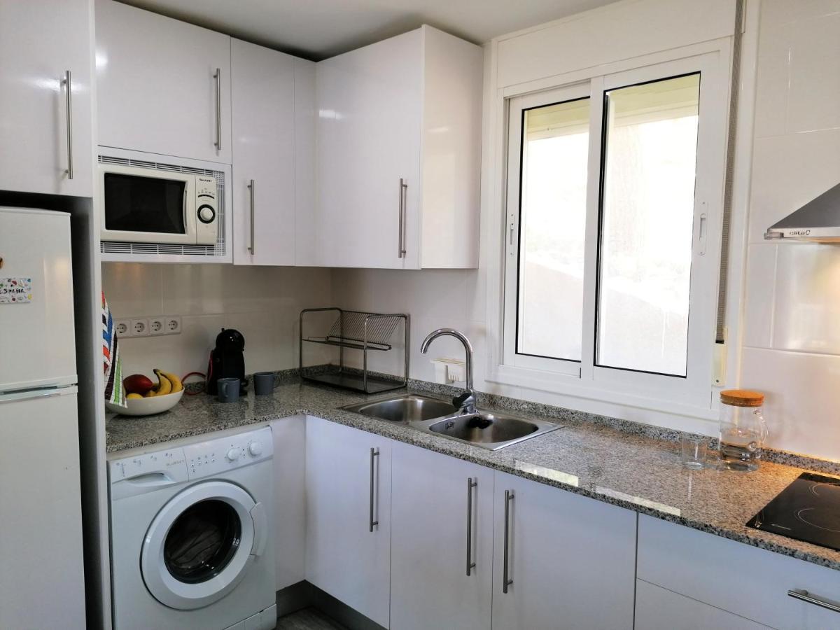 Aguila Dorada Apartment Салоу Екстериор снимка